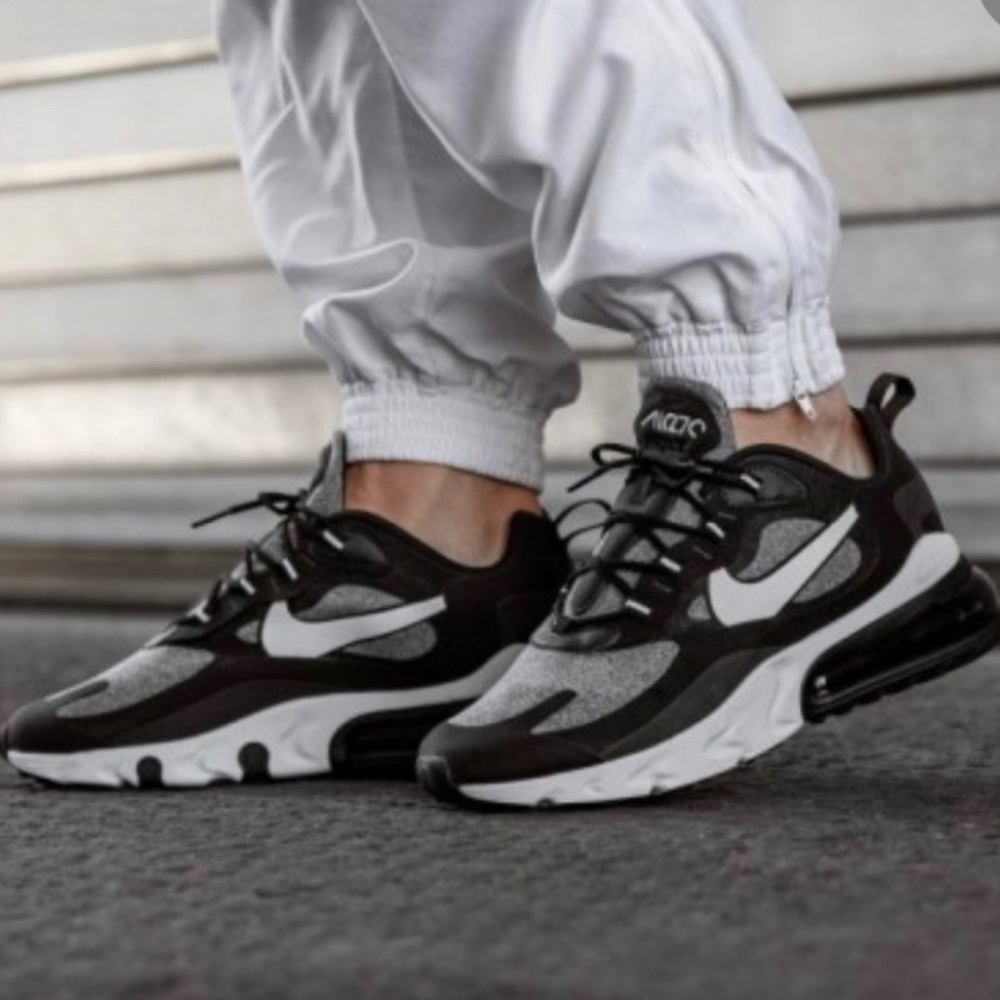 Nike Mens air max 270 react